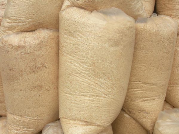 Утеплення стелі в приватному будинку своїми руками — 4 ефективних способу з покроковими інструкціями