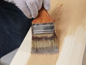 Книжкова полиця своїми руками: види, матеріали, процес виготовлення