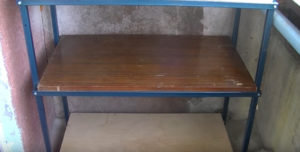 Як зробити стелаж на балкон власними руками: 9 етапів складання