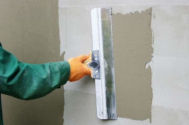 Можна штукатурити гіпсокартон: як правильно і чим це робити?