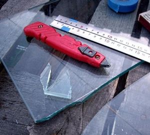 Як зробити скляний стіл: ідеї, креслення з розмірами, покрокова інструкція, фото і відео