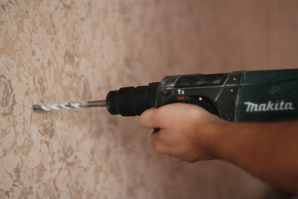 Монтаж гіпсокартону на стелю – найпростіша технологія проведення робіт