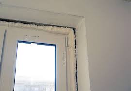 Як утеплити пластикові вікна своїми руками: 3 найбільш ймовірні причини проникнення холодного повітря