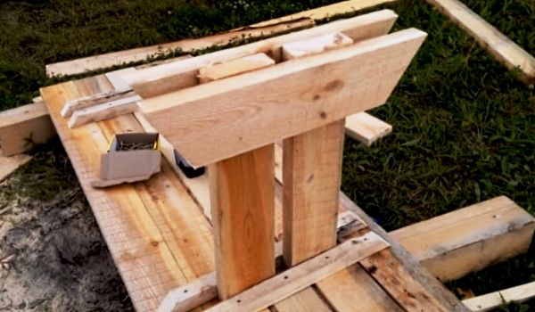 Як зробити стіл для лазні: ідеї, креслення з розмірами, покрокова інструкція, фото і відео