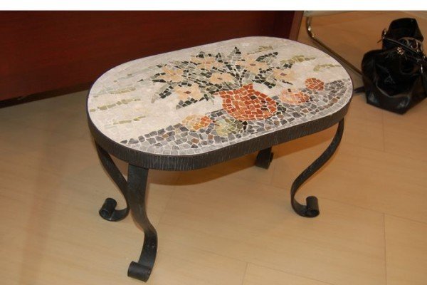 Як зробити стіл з металевого профілю своїми руками