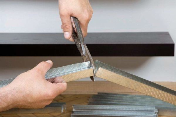 Монтаж гіпсокартону на стелю – найпростіша технологія проведення робіт