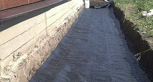 Гідроізоляція вимощення навколо будинку: види, пристрій, покрокова відео інструкція