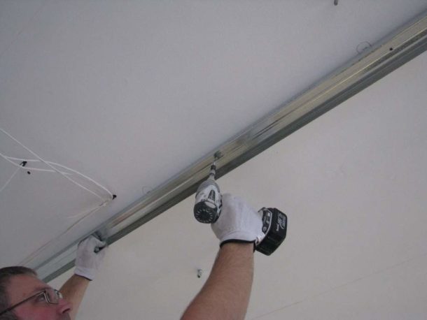 Профіль для кріплення гіпсокартону: стелі, стіновий, несучий і направляючий