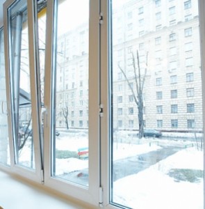 Як грамотно зробити утеплення пластикових вікон: 4 способу