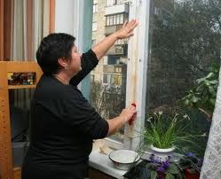 Як утеплити вікна на зиму: 3 традиційних і 2 сучасних методу