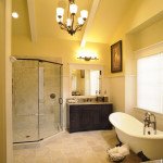 Фото дизайну ванної кімнати в жовтих тонах Фото дизайну ванної кімнати в жовтих тонах