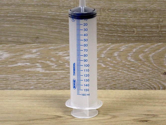 Дієві методи усунення скрипів паркету