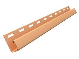 Монтаж сайдинга навколо вікна: 3 варіанти установки і важливі моменти