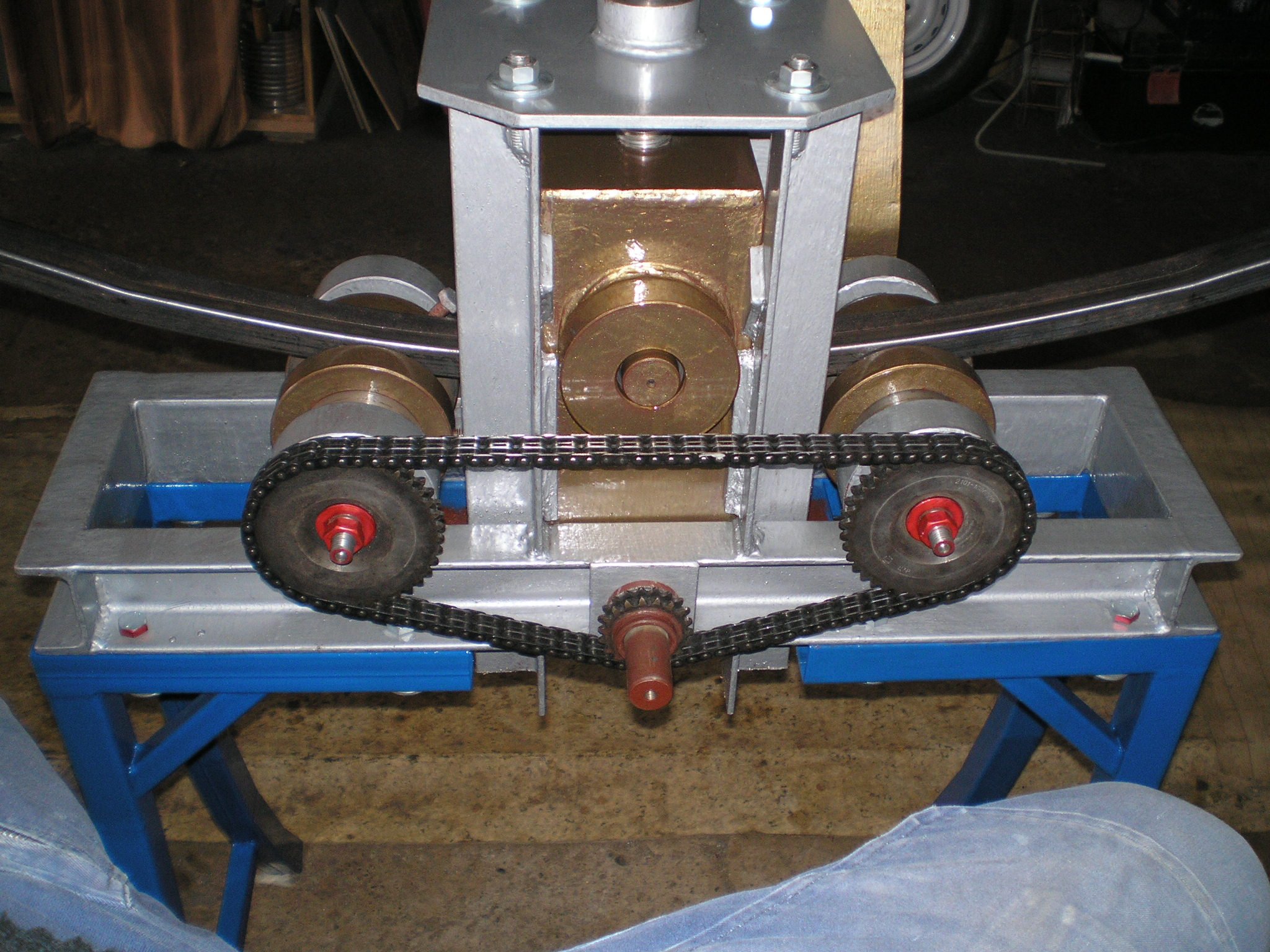 Трубогиб для профілю своїми руками   відео про монтаж