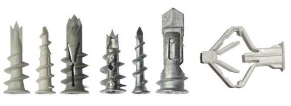 Як зробити полицю на стіну своїми руками: 3 простих варіанти для новачка