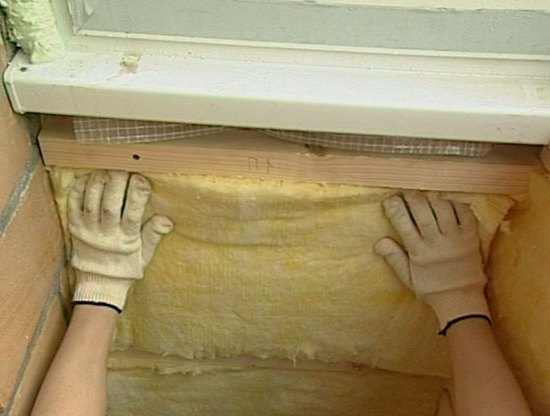 Як обшити балкон вагонкою – повний опис робочого процесу від вибору матеріалів до нанесення захисного покриття