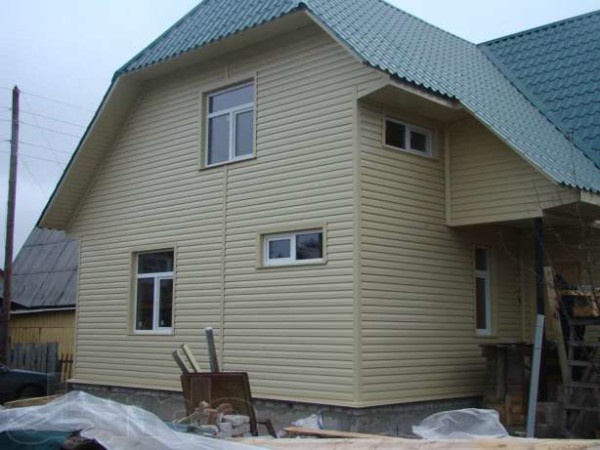 Канадський сайдинг – аналіз причин неймовірної популярності