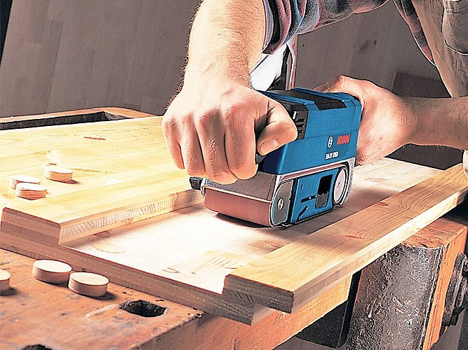 Як правильно взяти в оренду шліфувальну машину для паркету і не испорить підлога