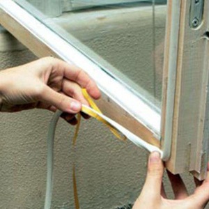 Як утеплити вікна на зиму: 3 традиційних і 2 сучасних методу