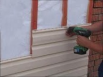 Обробка будинку сайдингом – як створити красивий фасад своїми руками