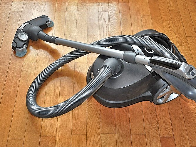 Як почистити паркет від бруду в домашніх умовах