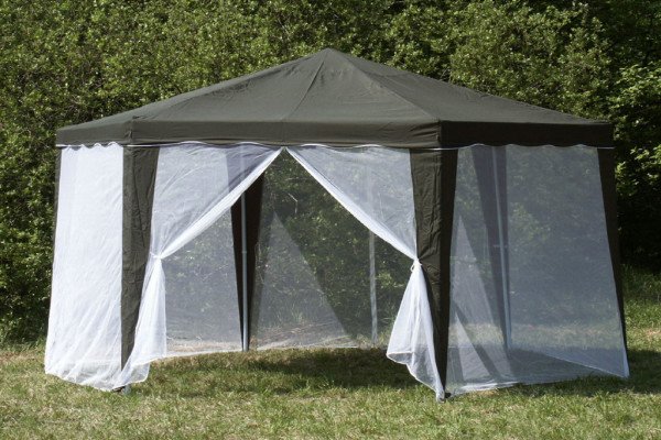 Тенти для дачі — види тентових матеріалів і тканин
