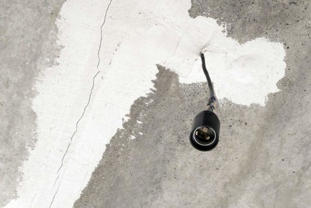 Як підготувати стелю до фарбування водоемульсійною фарбою