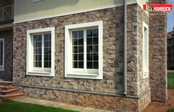 Натуральний камінь для фасаду в сучасній архітектурі