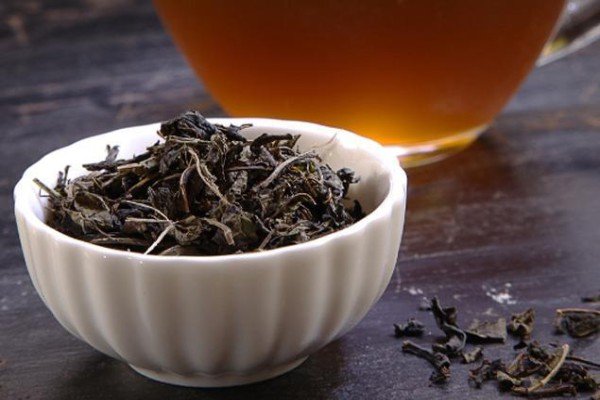 Рослина іван чай (кипрей вузьколистий): опис, склад, застосування та корисні властивості