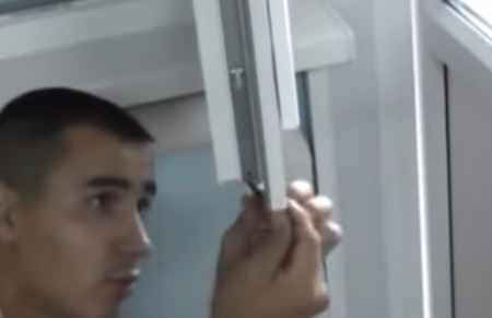 Як самостійно відрегулювати пластикові вікна: 3 основні операції, які легко освоїти кожному