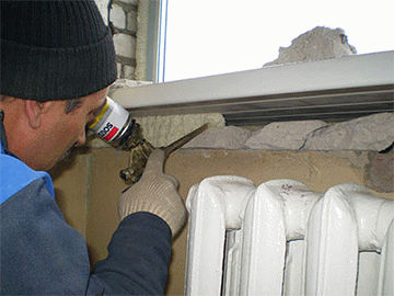 Як виконується установка пластикових підвіконь: правильна послідовність процесу в 5 етапів