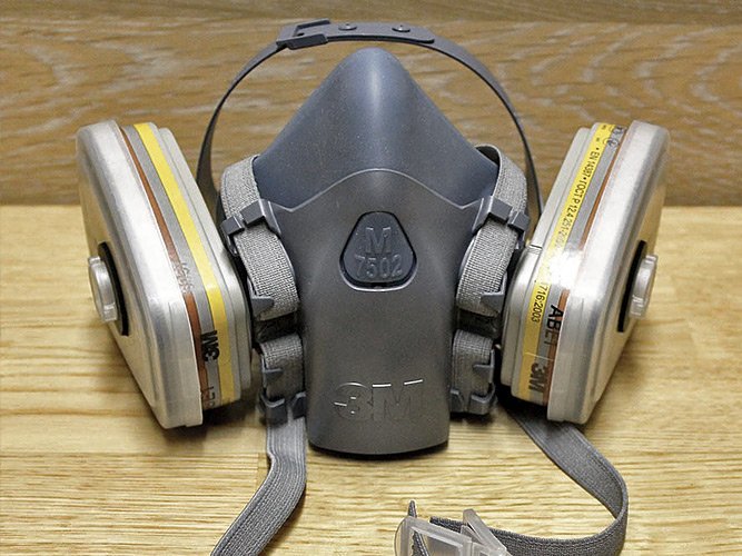 Що потрібно знати про паркетному лаку і який краще вибрати