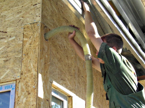 Утеплення деревяного будинку   теплоізоляція стін, веранди та вхідних дверей