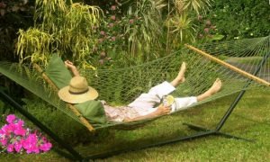 Лайфхаки для дачі: як красиво і оригінально оформити майданчик для відпочинку