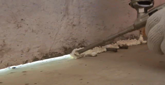 Як зробити підлогу на балконі — 3 найкращих варіанти і їх особливості