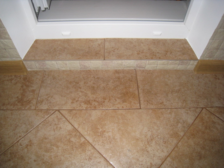 Як зробити поріг на балкон: варіантів не багато – але їх потрібно знати! Як зробити поріг на балкон: варіантів не багато – але їх потрібно знати!