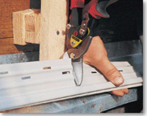 Як класти сайдинг: поетапна технологія Як класти сайдинг: поетапна технологія