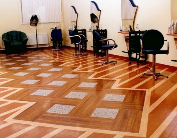 Кварцвініловая плитка: вся правда про підлоговому покритті