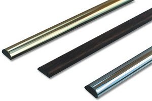 Як приклеїти і чим пофарбувати молдинг: правила монтажу, рекомендації по фарбуванню, фото і відео інструкція