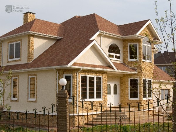 Декоративний камінь для фасаду — стильно і респектабельно