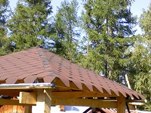 Як швидко і дешево зробити альтанку для дачі своїми руками: покрокова інструкція, фото і відео