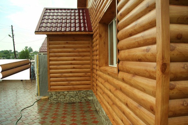 Металевий сайдинг під брус: оригінальна оздоблення вашого будинку