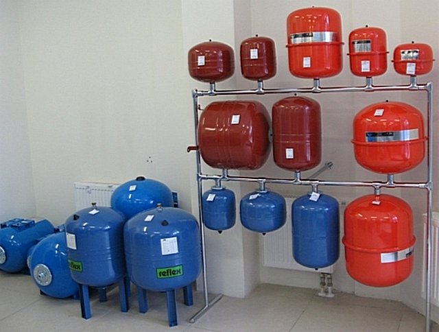 Як вибрати розширювальний бачок для опалення закритого типу