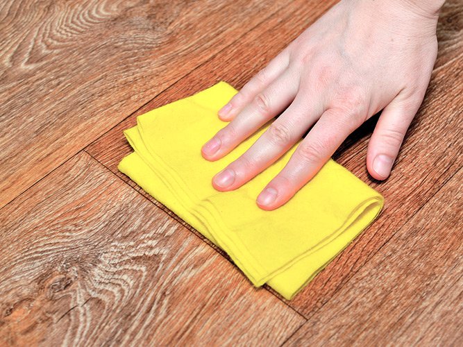 Як помити паркет і не зіпсувати покриття