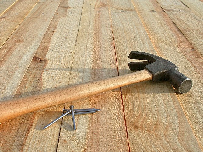 Інструкція з укладання паркетної дошки — від підготовки до монтажу