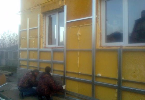 Пінополіуретан: все, що потрібно знати про це утеплювачі Пінополіуретан: все, що потрібно знати про це утеплювачі