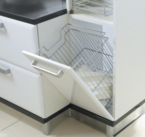 Кошик для білизни в ванну своїми руками (фото, відео)