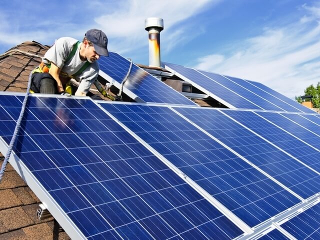 Сонячні батареї для приватних будинків скільки коштує комплект, розрахунок та встановлення Сонячні батареї для приватних будинків скільки коштує комплект, розрахунок та встановлення