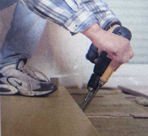 Деревяна дошка для підлоги — особливості покриття та його укладання