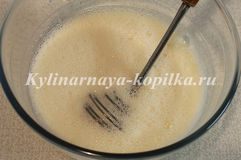 Шарлотка з яблуками: рецепт з фото покроково в духовці